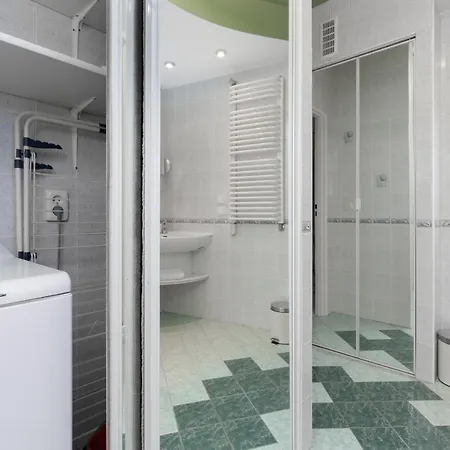 Family Bogatynska Bemowo By Renters