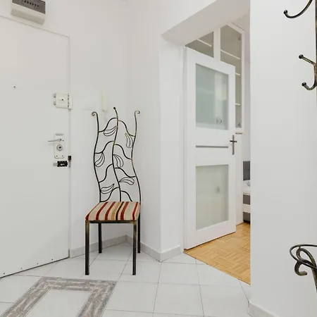 Family Bogatynska Bemowo By Renters * Βαρσοβία