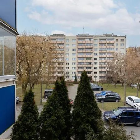 Family Bogatynska Bemowo By Renters Apartman Varsó