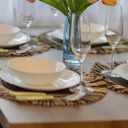 Family Bogatynska Bemowo By Renters *